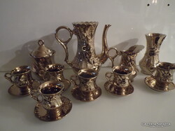 PORCELÁN - 16 db - ARANY - KÁVÉSKÉSZLET  - 3 D - RÓZSÁS - HIBÁTLAN
