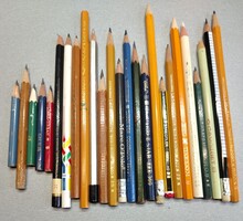 Retró grafit ceruzák. Csak egyben eladók.