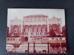 Régi fotó Budapest, Vigadó villamosokkal és autóbusszal, kb. 1960–70-es évek