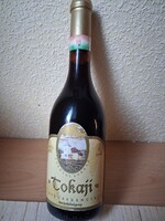 Tokaji ASZÚ ESSENCE 1993 with wooden box, 0.5 l