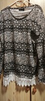 Gina top purchased in Italy for fuller women