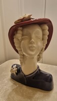 Antik Ilmenau német porcelán női mellszobor – Ritka kalapos büszt, 22 cm