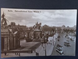 Antik  képeslap Berlin – Kaiser Wilhelm I. nemzeti emlékmű, városi forgalom 1928