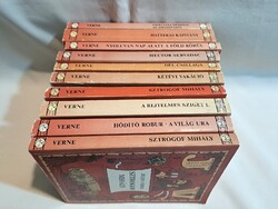 10 db Jules Verne regény, könyv egyben