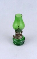 2B551 Régi kisméretű működőképes zöld mini petróleumlámpa 10 cm