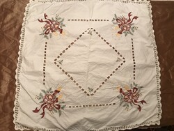 RISELT - HÍMZETT - KARÁCSONYI - TERÍTŐ - GÉPI - 76 x 76 cm - LENVÁSZON - HIBÁTLAN
