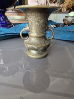 Bronz  kaspó