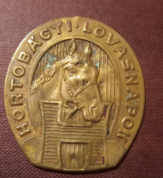 Hortobágyi Lovasnapok jelvénye, tű nélkül