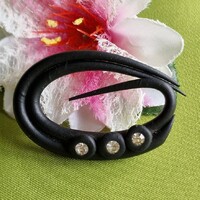 Brooch, Badge BRO415 - Black Oval Rhinestone Embellished 66x43mm