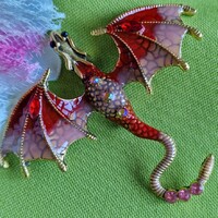 Kitűző, bross BRO269H - Tűzzománcos piros - rózsa repülő sárkány kb. 75x65mm