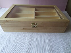 Double-compartment wooden storage box with glass lid 20 x 30 cm