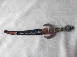 ARABESQUE STYLE DAMAGED DECORATIVE DAGGER LETTER OPENER REPRODUCTION, 26 CM