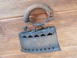 Small Charcoal Iron, 15.5 cm