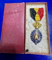 Belga Munka Érdemrend I. osztály (arany fokozat) eredeti dobozában, gyönyörű állapotban