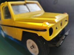 Steyr Puch / Mercedes G oszt. (MB Games?) vezetékes távirányítós autó - 3300 Ft-tól elvihető!