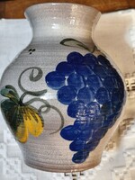 RARE! Flawless, large studio ceramic vase – Hand-painted grape motif, 21 cm tall.