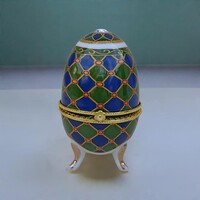 Decorative Porcelain Egg with Caro Pattern
