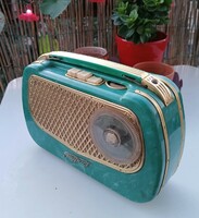 RARE! VEF TURIST PMP-56 SOVIET/LATVIAN VACUUM TUBE PORTABLE RADIO, 1956-59, vintage retro.