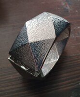 Geometriai mintás fém karperec, vastag karkötő