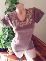 Brown Top (M)