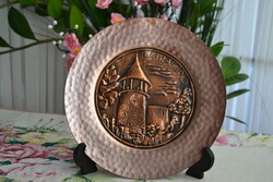 Vintage Mátrafüred réz dísztányér – domborműves várábrázolás, 20 cm
