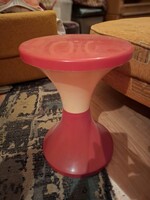 Retro plastic seat cushion