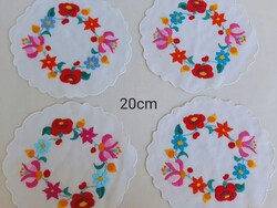 Set of 4 Beautiful Handmade Small Round Trivets (20cm)