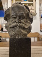 Lev Kerbel : Marx fém fejszobor márvány talpon
