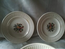 Wedgwood angol fajansz kistányér + salátás, műzlis tál