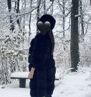Női fekete bunda eladó
