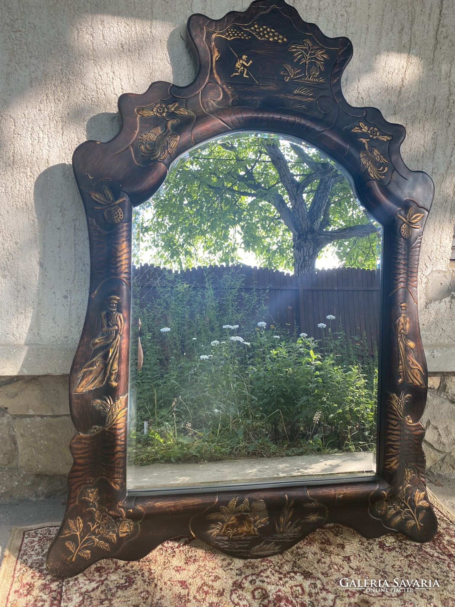 Far-Eastern mirror with etched glass and black gold trim Mirrors