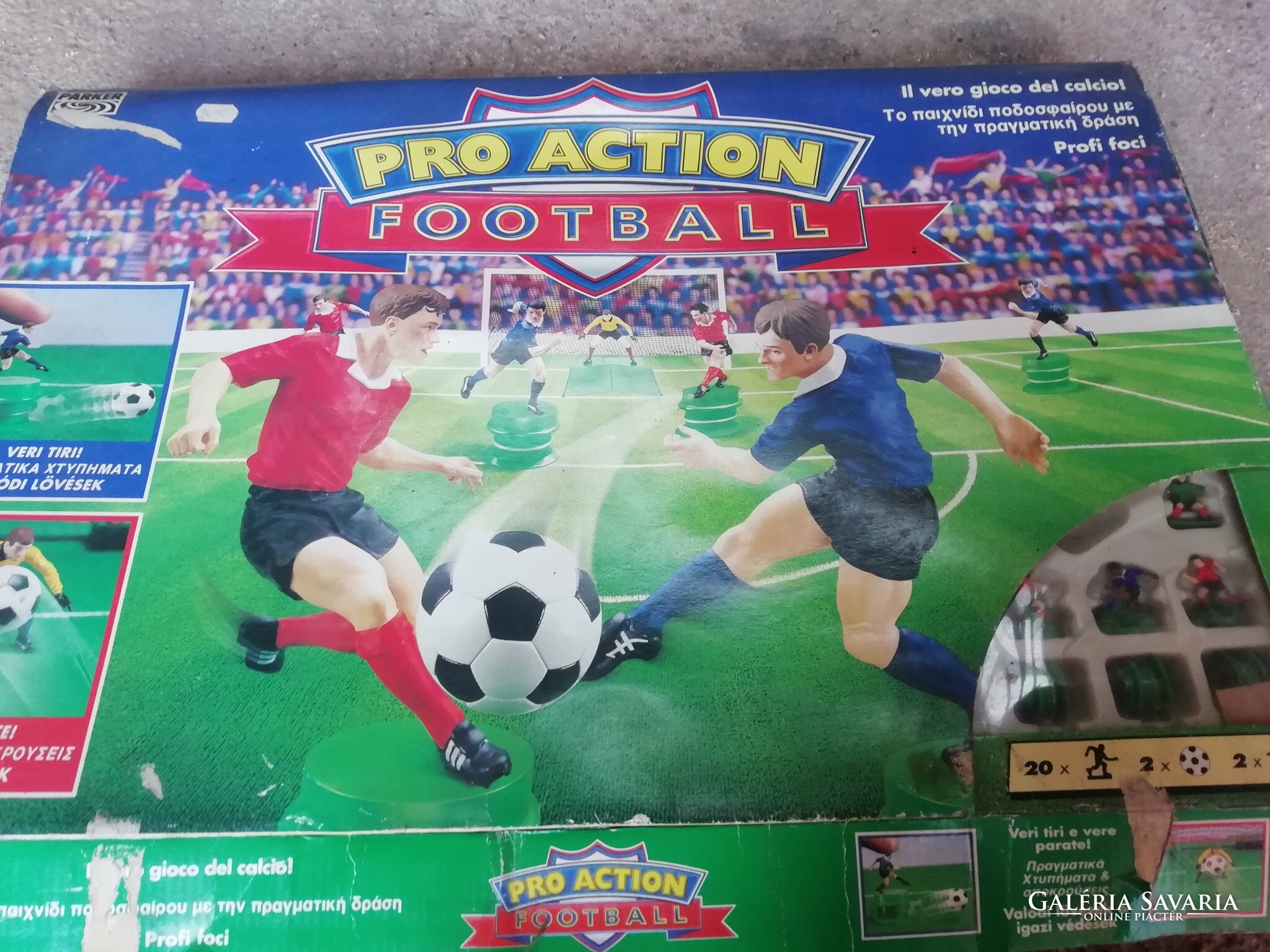 Pro Action Football játék a képeken látható állapotban van - Játék