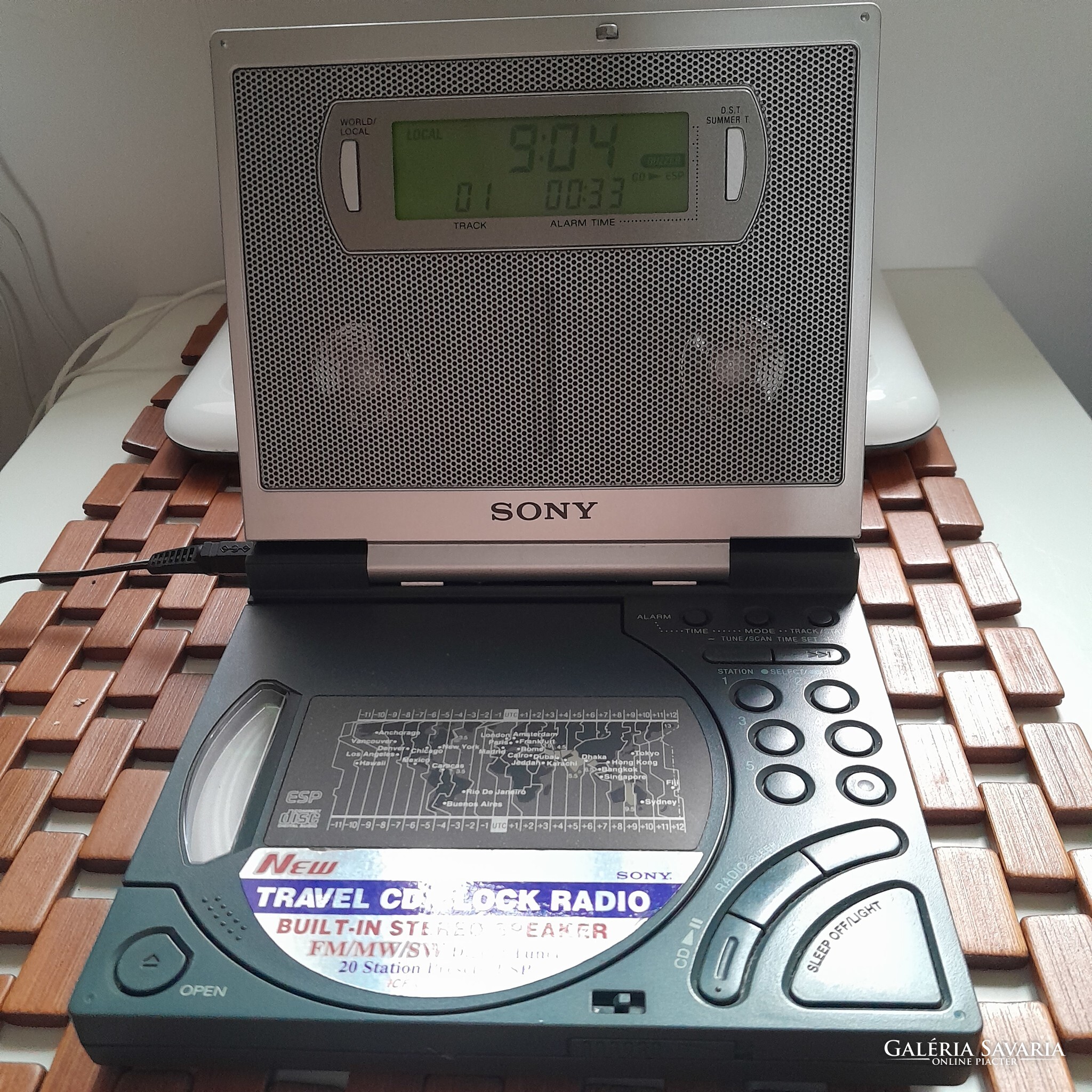 SONY ICF-CD2000 - ポータブルプレーヤー