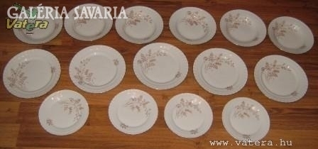 Bavaria Jaeger aranyfestésű elegáns 15 darabos tányérk