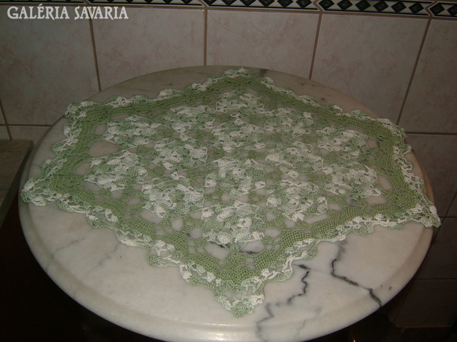 Hand crocheted green - large - tablecloth - tablecloth