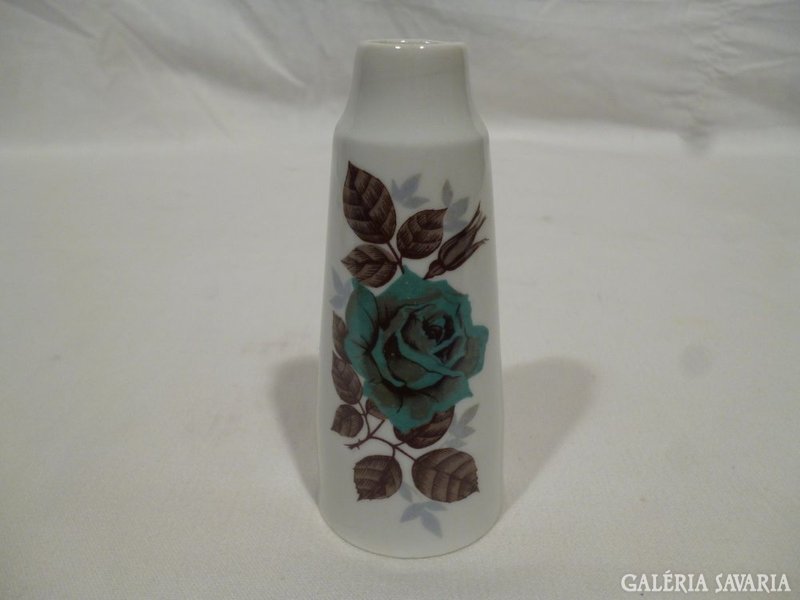 5006 Régi jelzett kisméretű porcelán váza 10.5 cm