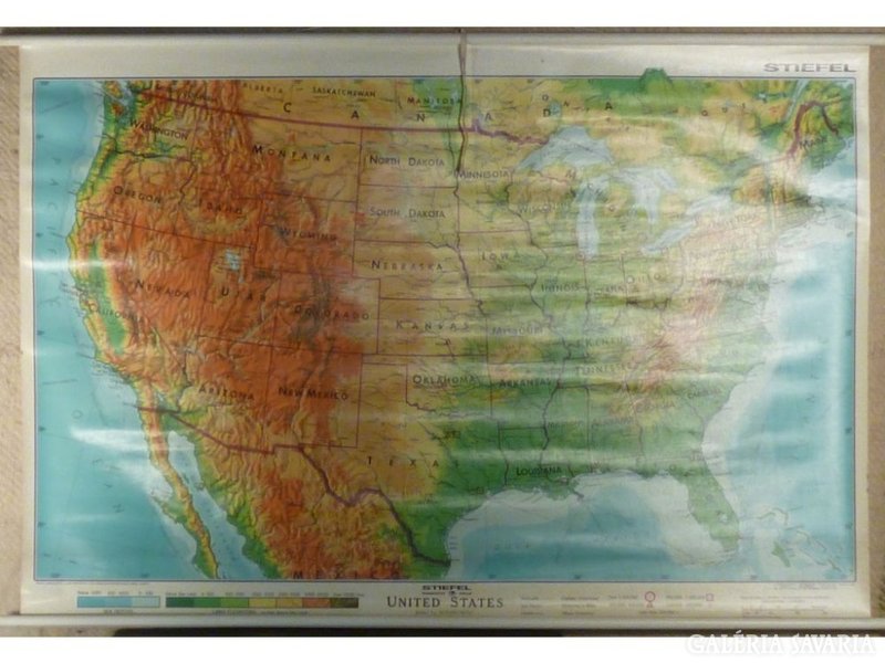 4452 T0 Nagyméretű USA domborzati térkép