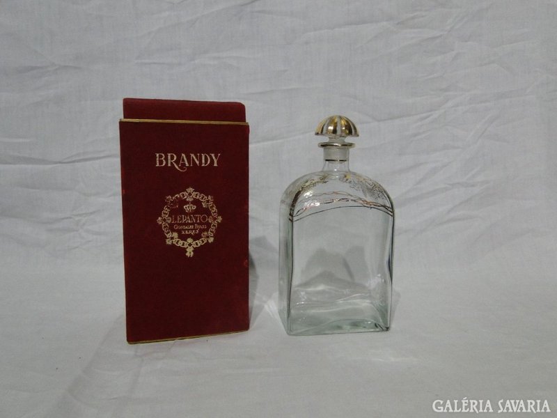 6054 Régi aranyozott dugós Brandys üveg