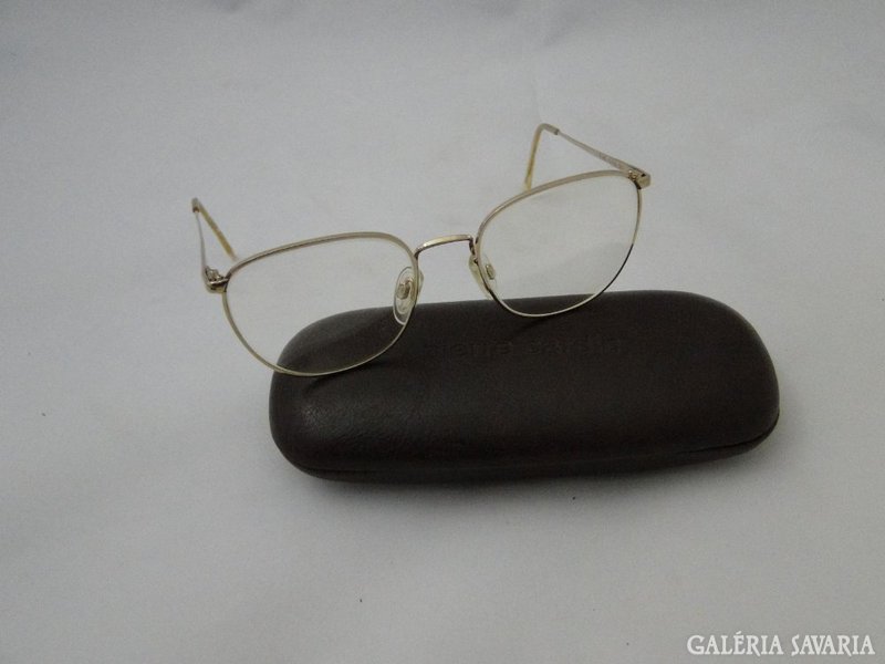 7438 Férfi PIERRE CARDIN dioptriás szemüveg tokba
