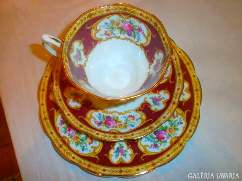 Kuriózum! Royal Albert Lady Hamilton Angol teás/sütis12 személyes szikrázó hófehér nemes porcelán