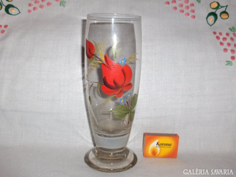 Rózsás nagy üveg pohár