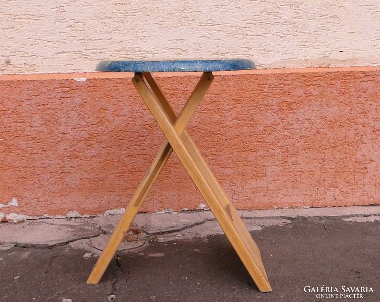 0A224 Különleges kézi díszítésű összecsukható szék