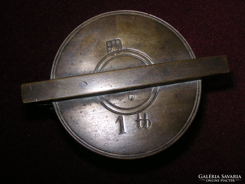 Patikai  antik  lat    mérő , bronzból