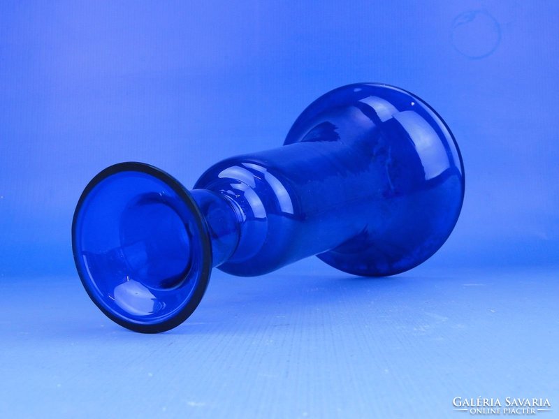 0D717 Kobaltkék színű üvegváza díszváza