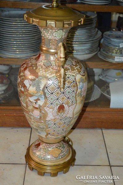 Japán porcelán lámpa