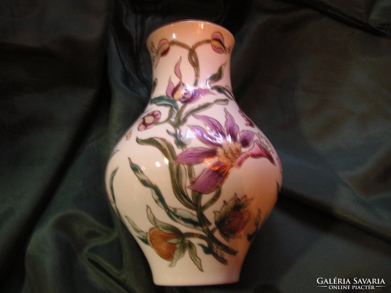 Zsolnay Orchideás Váza, hibátlan, gyönyörű , 19 cm
