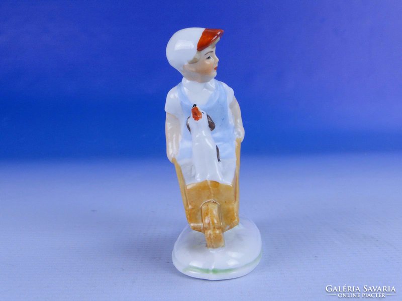 0E751 Régi talicskás kisfiú porcelán figura