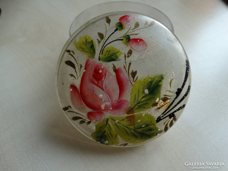Rózsás bonbonier kézzel festve, antik, savmart üveg