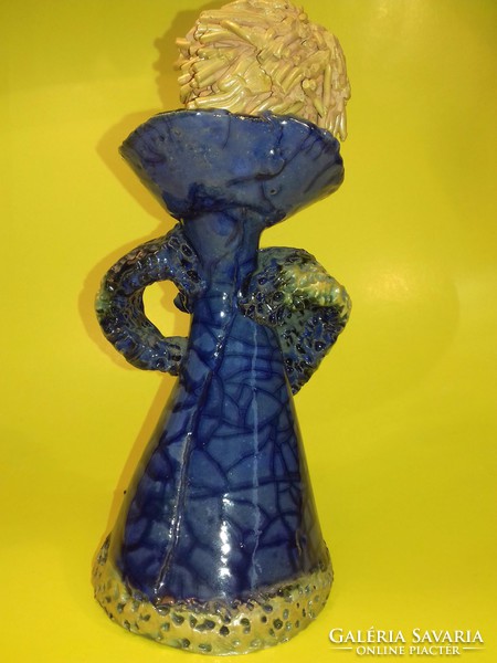 Jójárt kerámia "Kék ruhás nő" figura
