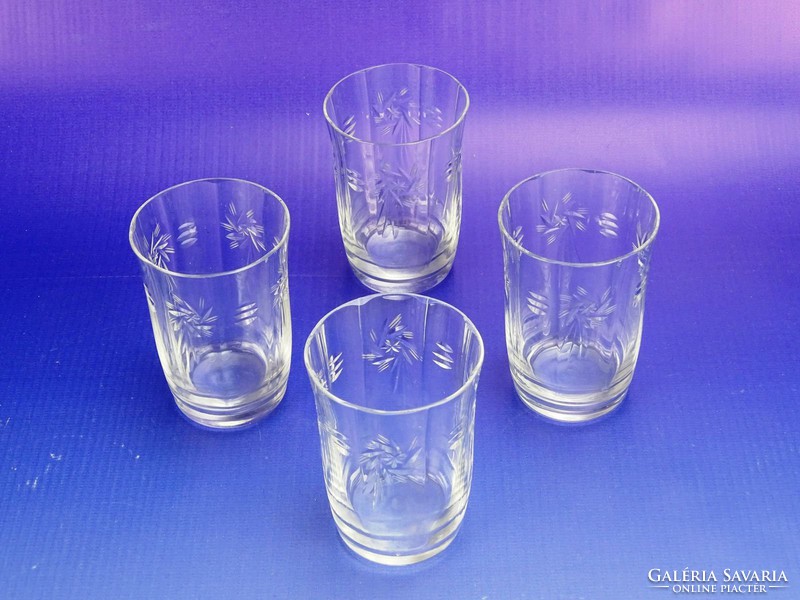 0H582 Régi csiszoltüveg pohár készlet 4 darab